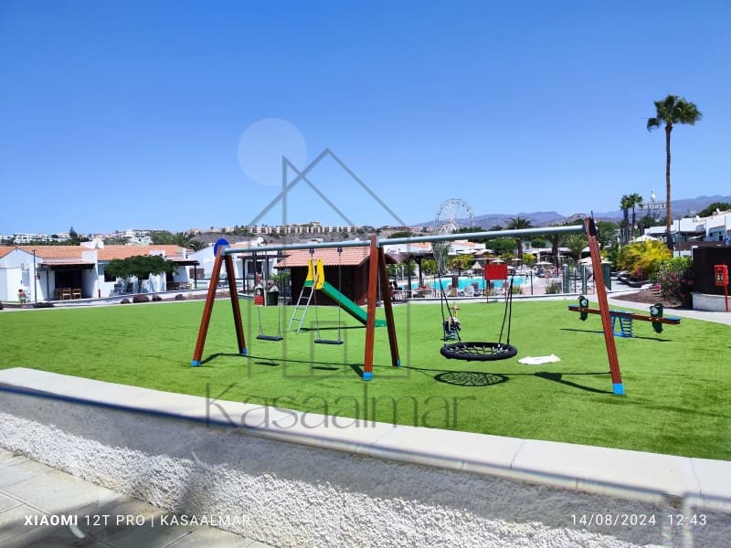 1 makuuhuone Bungalow vuokrattavana paikassa San Bartolome de Tirajana mukana uima-altaan - 1 200 € (Ref: 8489090)