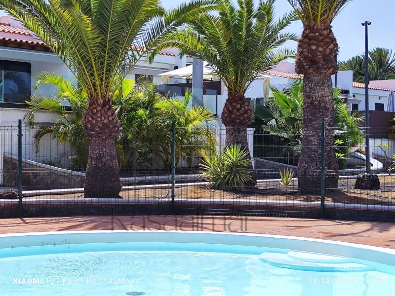 1 makuuhuone Bungalow vuokrattavana paikassa San Bartolome de Tirajana mukana uima-altaan - 1 200 € (Ref: 8489090)