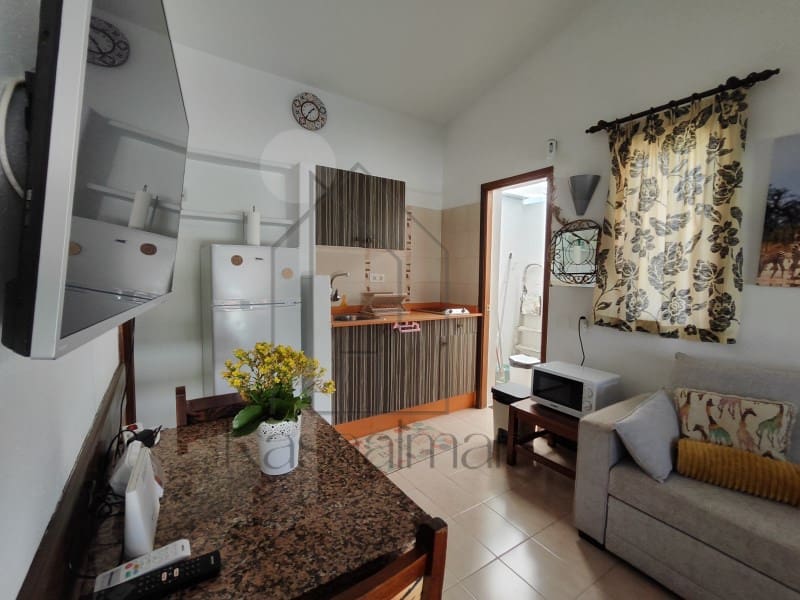 1 makuuhuone Bungalow vuokrattavana paikassa San Bartolome de Tirajana mukana uima-altaan - 1 200 € (Ref: 8489090)