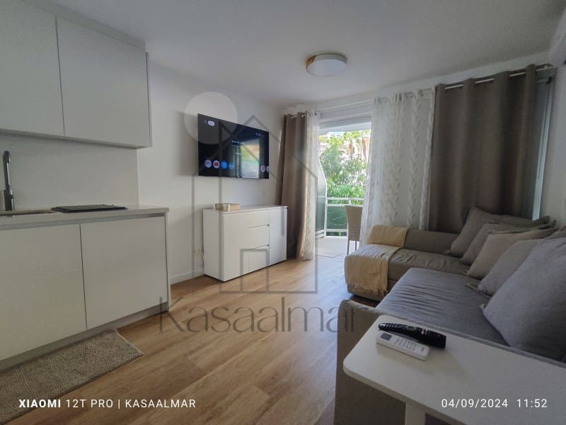 1 slaapkamer Appartement te huur in Playa del Ingles - € 1.200 (Ref: 8505961)