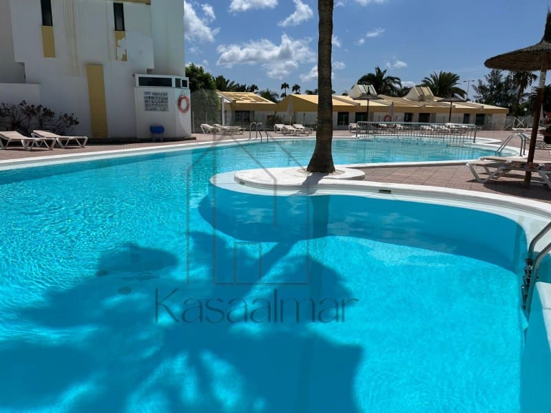 Bungalow de 1 chambre à louer à San Bartolome de Tirajana - 1 400 € (Ref: 8628160)