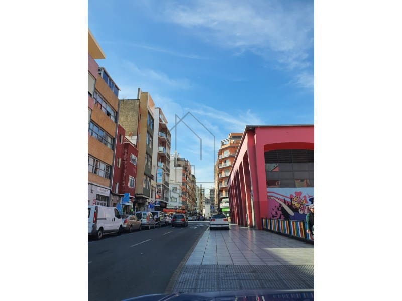 4 slaapkamer Penthouse te koop in Las Palmas de Gran Canaria - € 630.000 (Ref: 8731985)