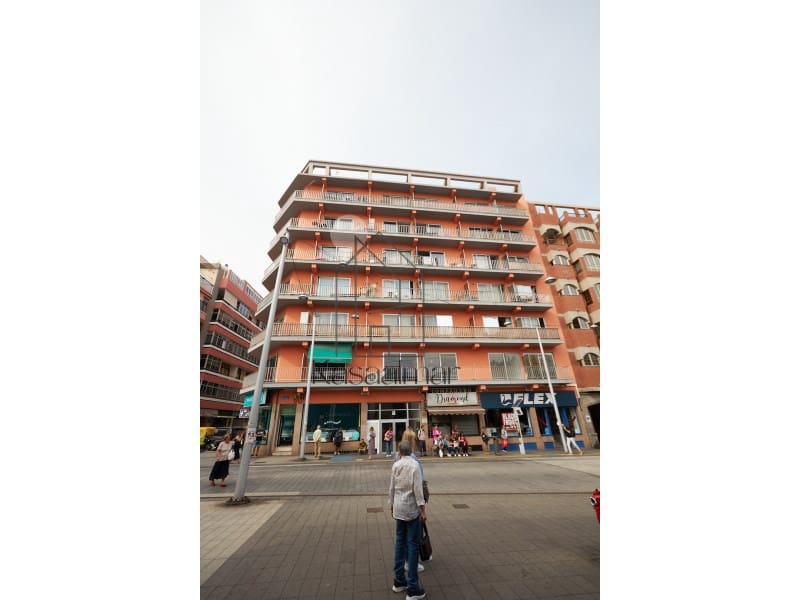 4 slaapkamer Penthouse te koop in Las Palmas de Gran Canaria - € 630.000 (Ref: 8731985)