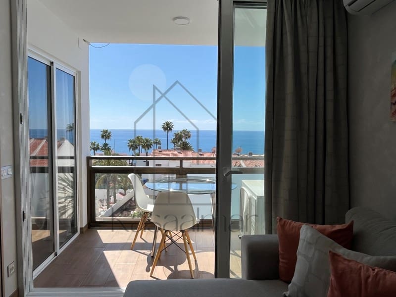 2 quarto Apartamento para venda em San Bartolome de Tirajana - 368 000 € (Ref: 8979663)