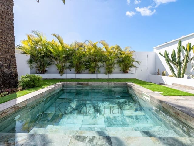 3 makuuhuone Huvila myytävänä paikassa Campo Internacional, San Bartolomé de Tirajana mukana uima-altaan - 990 000 € (Ref: 9103235)