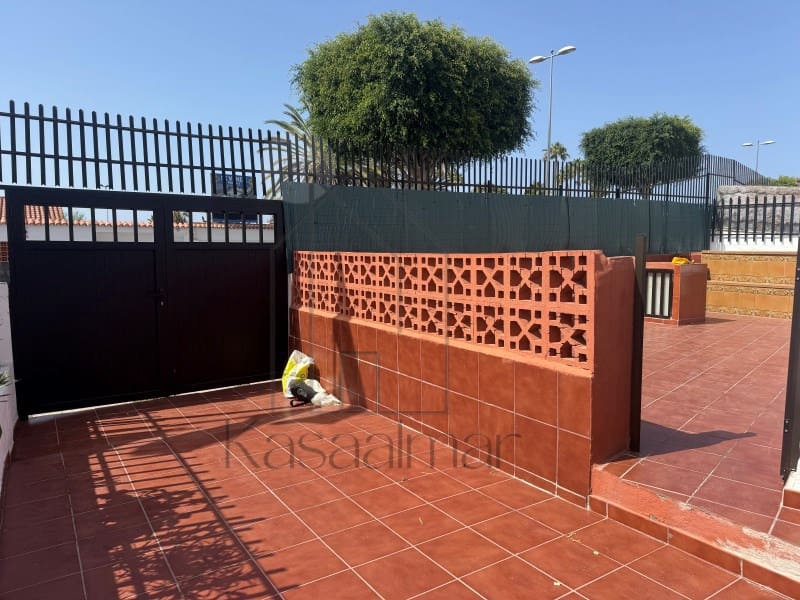 4 soveværelse Bungalow til salg i Playa del Ingles med garage - € 580.000 (Ref: 9162264)