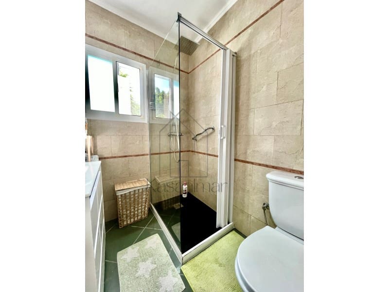 2 bedroom Bungalow for rent in Playa del Ingles - € 2,000 (Ref: 9199652)