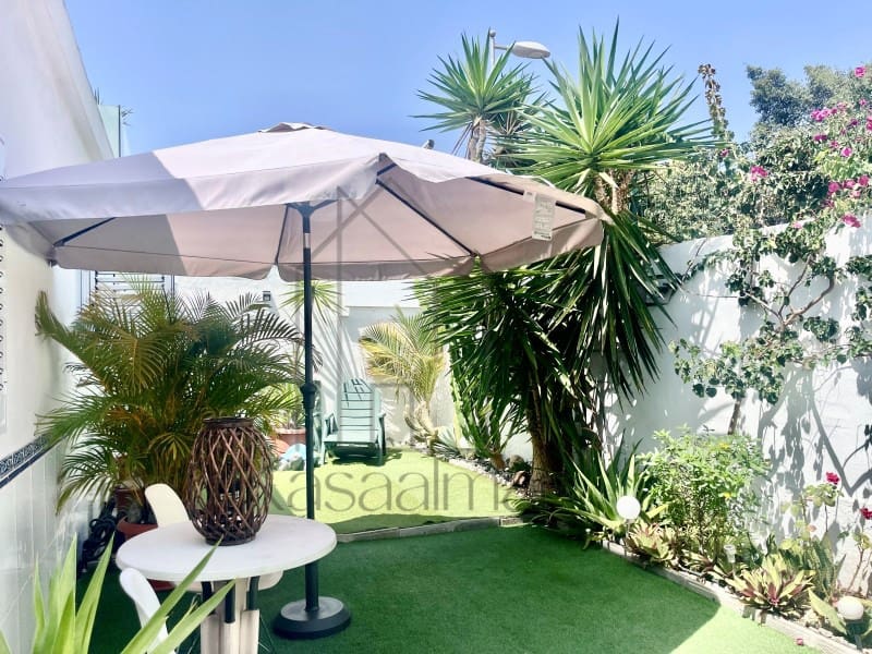 2 bedroom Bungalow for rent in Playa del Ingles - € 2,000 (Ref: 9199652)