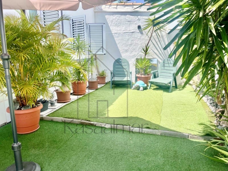 2 bedroom Bungalow for rent in Playa del Ingles - € 2,000 (Ref: 9199652)