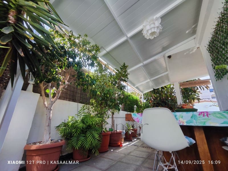 2 bedroom Bungalow for rent in Playa del Ingles - € 2,000 (Ref: 9199652)