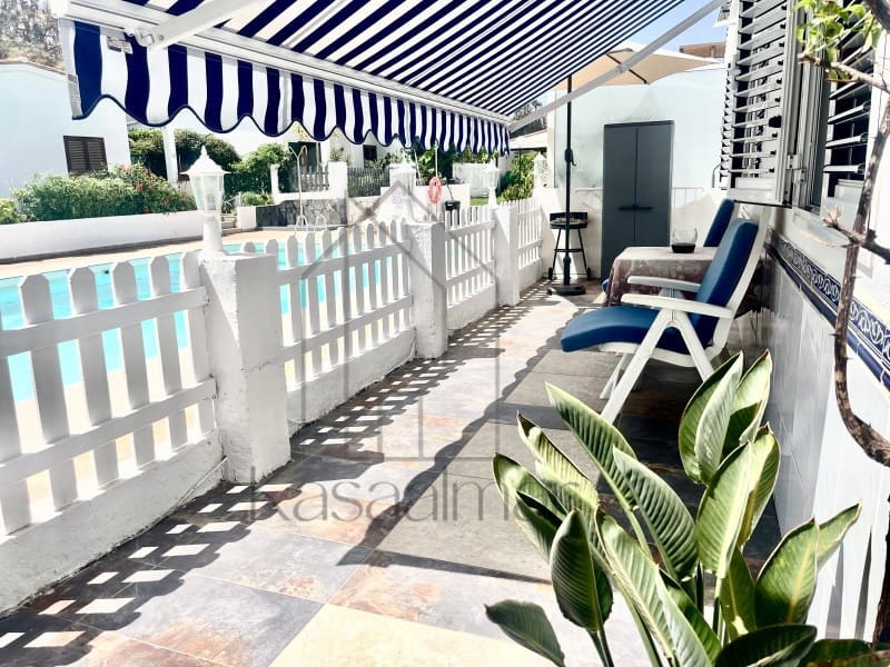 2 bedroom Bungalow for rent in Playa del Ingles - € 2,000 (Ref: 9199652)