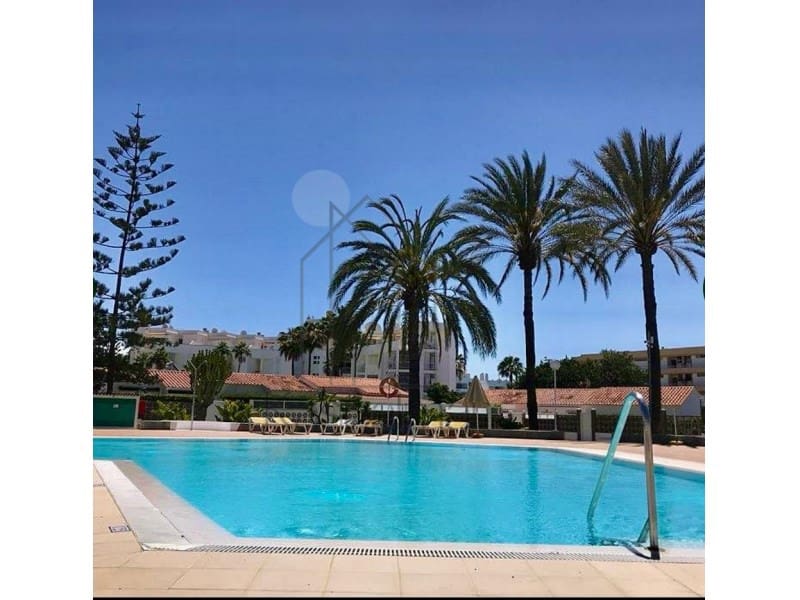 1 makuuhuone Bungalow vuokrattavana paikassa Playa del Ingles - 2 000 € (Ref: 9209524)