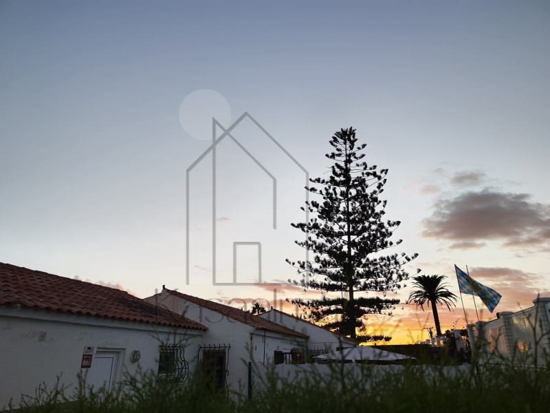 1 bedroom Bungalow for rent in Playa del Ingles - € 2,000 (Ref: 9209524)