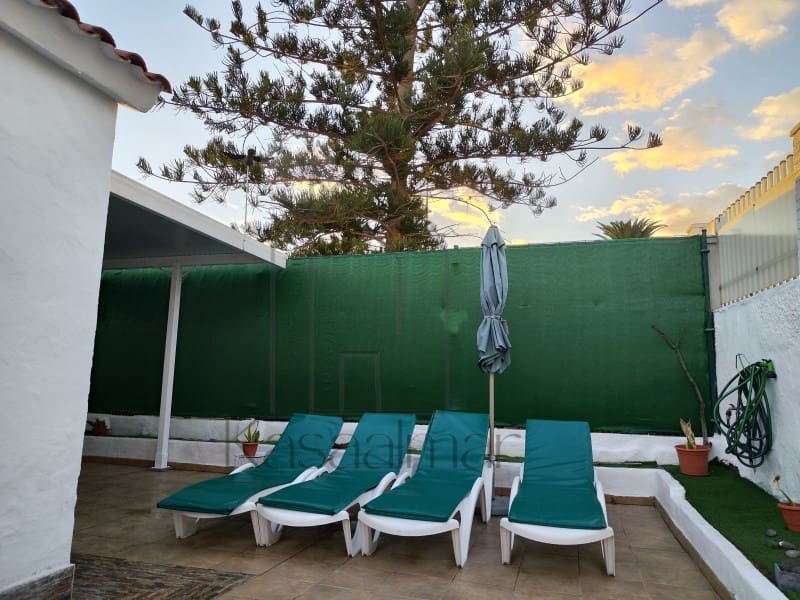 1 bedroom Bungalow for rent in Playa del Ingles - € 2,000 (Ref: 9209524)
