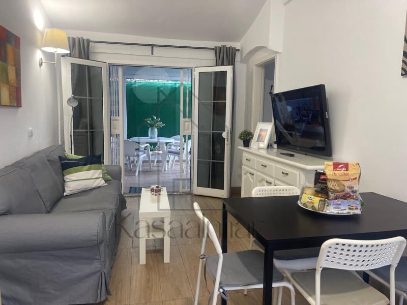 2 bedroom Bungalow for rent in Playa del Ingles - € 2,000 (Ref: 9209524)