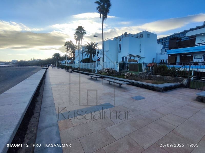 2 soveværelse Bungalow til leje i Playa del Ingles med garage - € 1.500 (Ref: 9265497)