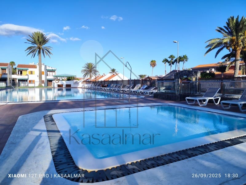 2 soveværelse Bungalow til leje i Playa del Ingles med garage - € 1.500 (Ref: 9265497)