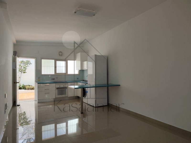 Bungalow til leie i Playa del Ingles med garasje - € 2 350 (Ref: 9400741)