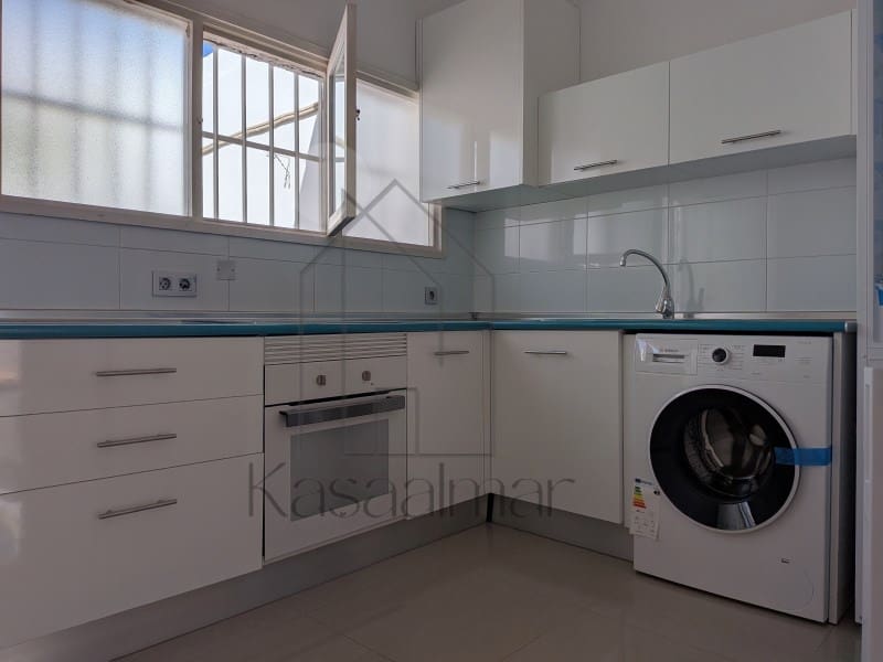 Bungalow til leie i Playa del Ingles med garasje - € 2 350 (Ref: 9400741)