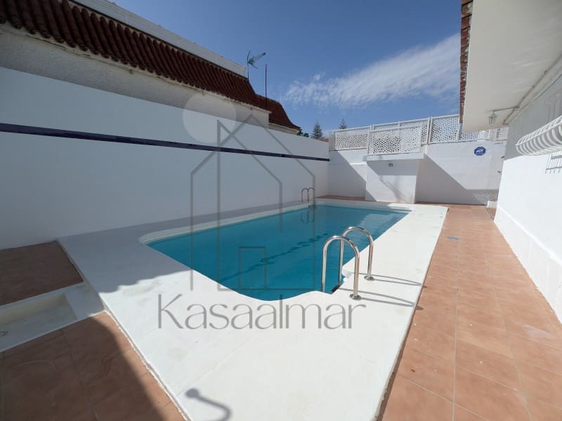 Bungalow til leie i Playa del Ingles med garasje - € 2 350 (Ref: 9400741)