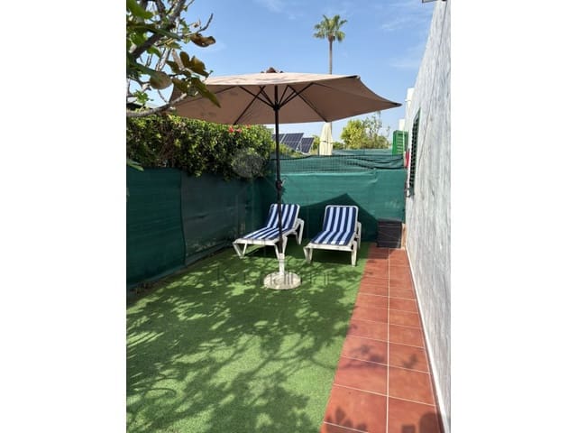2 makuuhuone Huvila vuokrattavana paikassa Campo Internacional, San Bartolomé de Tirajana mukana uima-altaan - 1 600 € (Ref: 9419954)