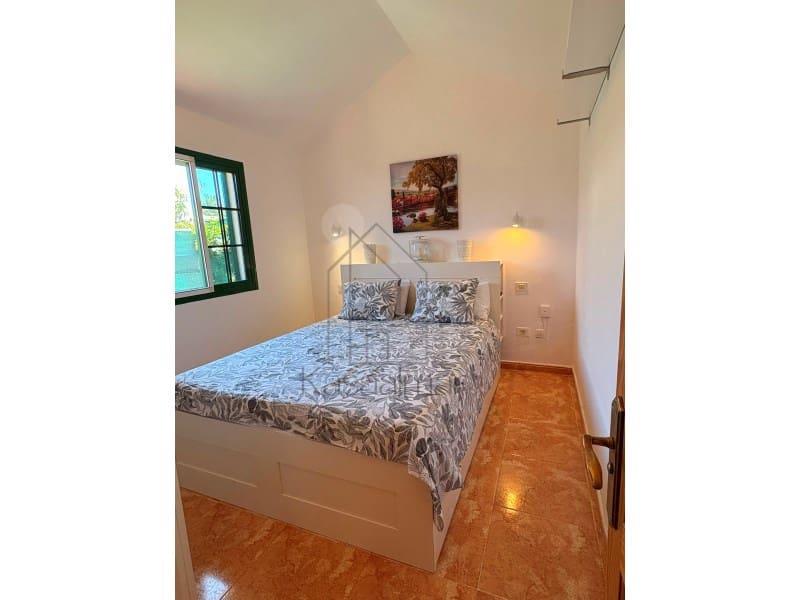 2 soveværelse Villa til leje i San Bartolome de Tirajana med swimmingpool - € 1.600 (Ref: 9419954)
