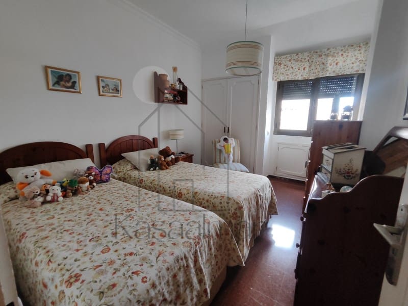 4 soverom Leilighet til salgs i Las Palmas de Gran Canaria med garasje - € 690 000 (Ref: 9449180)