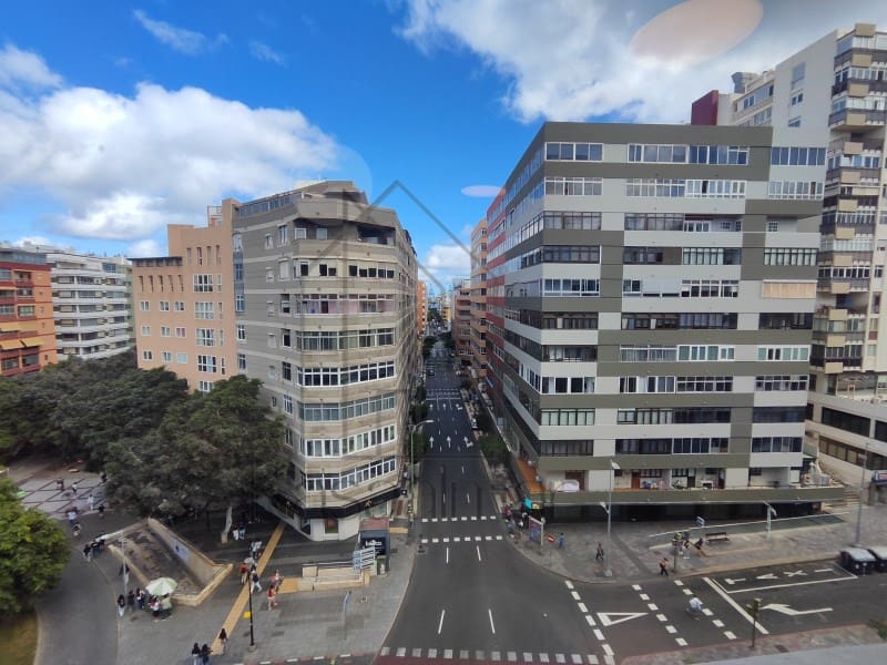 4 soverom Leilighet til salgs i Las Palmas de Gran Canaria med garasje - € 690 000 (Ref: 9449180)