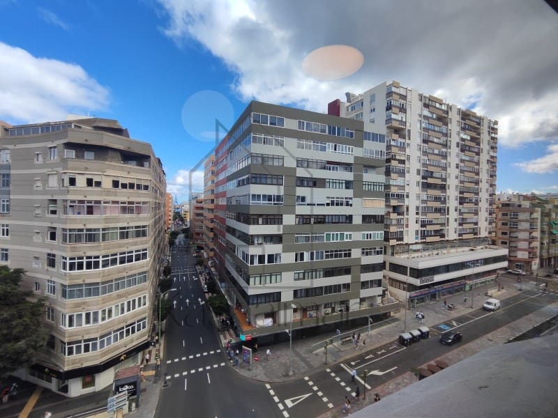 4 soverom Leilighet til salgs i Las Palmas de Gran Canaria med garasje - € 690 000 (Ref: 9449180)