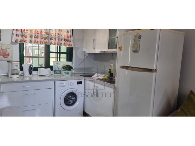 1 sovrum Bungalow att hyra i Sonneland med garage - 900 € (Ref: 9524616)