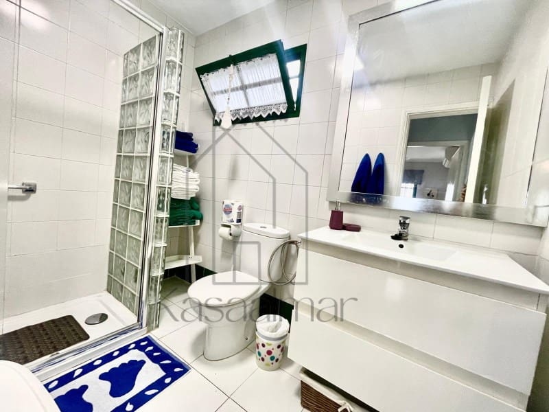 1 sovrum Bungalow att hyra i Sonneland med garage - 900 € (Ref: 9524616)