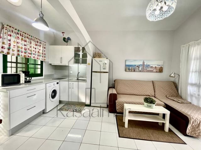 1 sovrum Bungalow att hyra i Sonneland, San Bartolomé de Tirajana med garage - 900 € (Ref: 9524616)