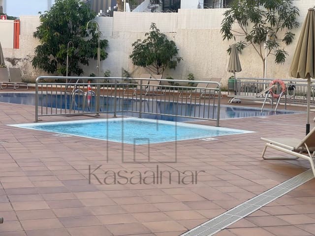 Huoneisto vuokrattavana paikassa Playa del Inglés, San Bartolomé de Tirajana - 1 100 € (Ref: 9528310)