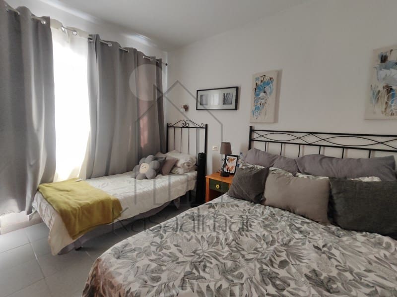 1 sovrum Bungalow att hyra i San Bartolome de Tirajana med pool - 1 350 € (Ref: 9536794)