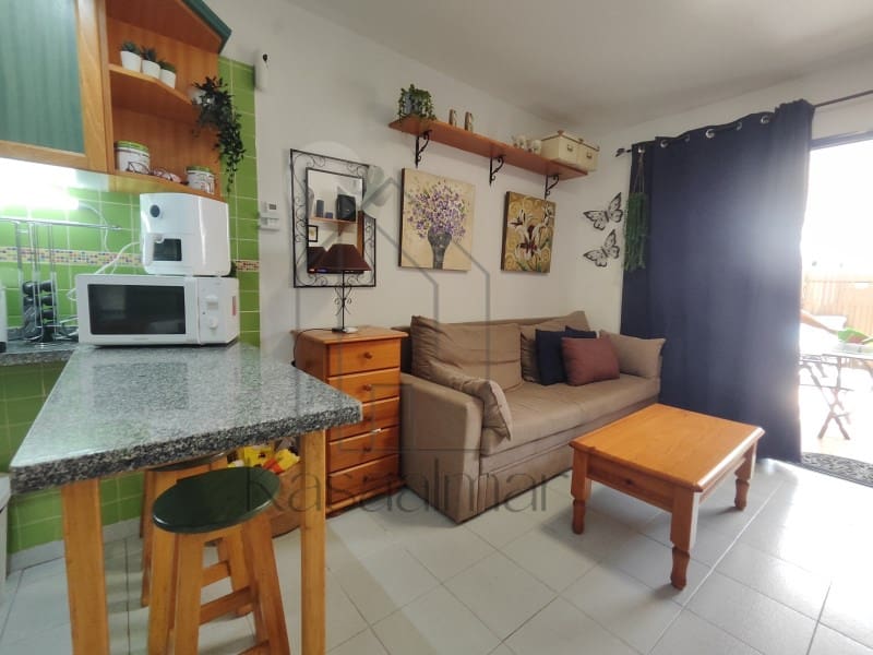 1 sovrum Bungalow att hyra i San Bartolome de Tirajana med pool - 1 350 € (Ref: 9536794)