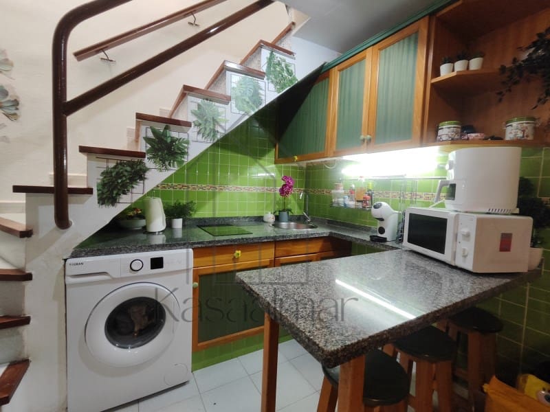 1 sovrum Bungalow att hyra i San Bartolome de Tirajana med pool - 1 350 € (Ref: 9536794)