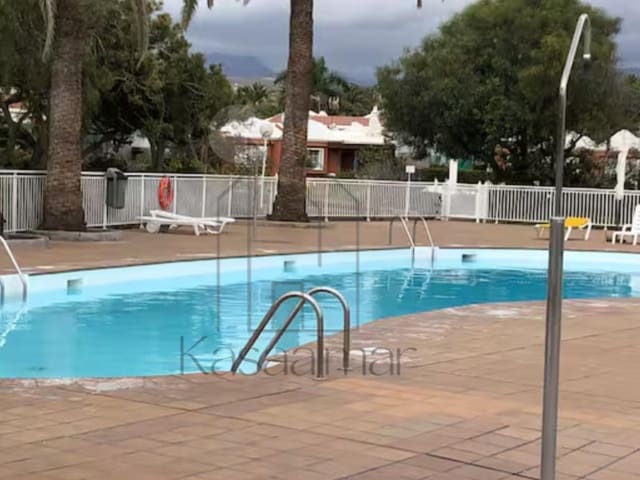 2 sypialnia Bungalow do wynajęcia w San Bartolomé de Tirajana z garażem - 1 800 € (Ref: 9557938)