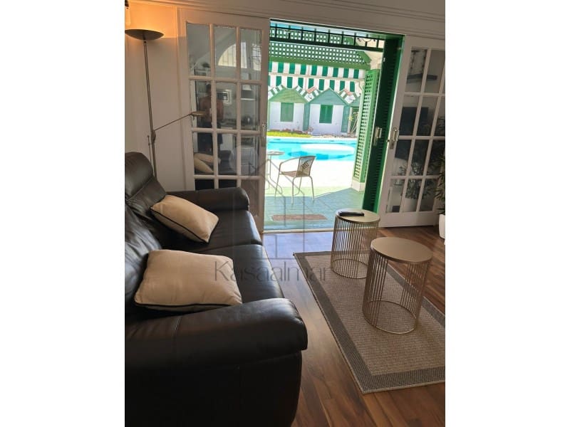 2 soverom Bungalow til leie i San Bartolome de Tirajana med svømmebasseng garasje - € 1 950 (Ref: 9558682)