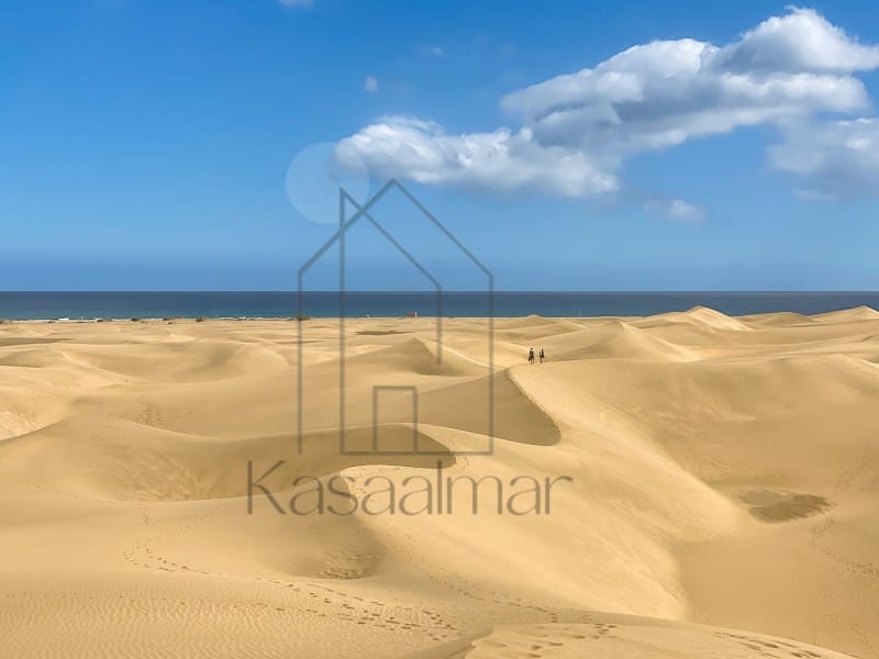 Bungalow en San Bartolomé de Tirajana en alquiler con garaje - 1.950 € (Ref: 9611324)