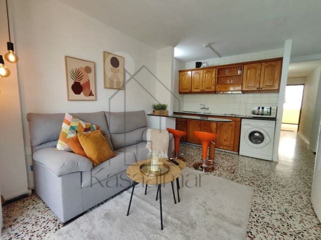 Huoneisto vuokrattavana paikassa Playa del Inglés, San Bartolomé de Tirajana mukana uima-altaan 
autotalli - 900 € (Ref: 9616151)