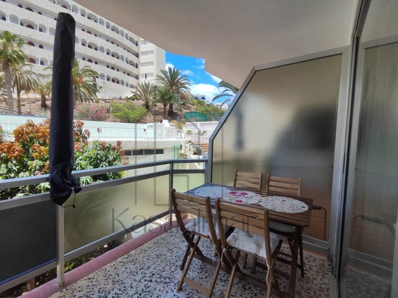 Apartment for rent in Playa del Ingles with pool garage - € 950 (Ref: 9616151)