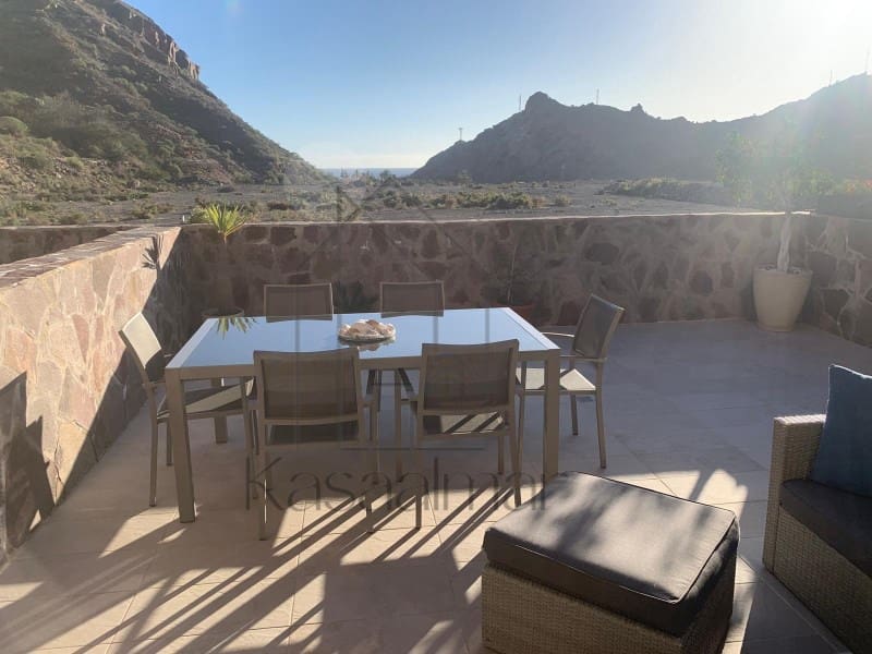 2 bedroom Villa for sale in Mogan with pool garage - € 380,000 (Ref: 9619230)