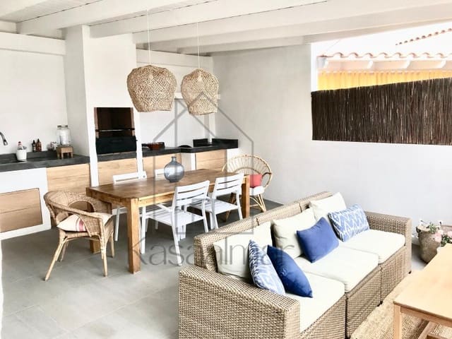 2 bedroom Bungalow for rent in Campo Internacional, San Bartolomé de Tirajana - € 1,800 (Ref: 9648123)