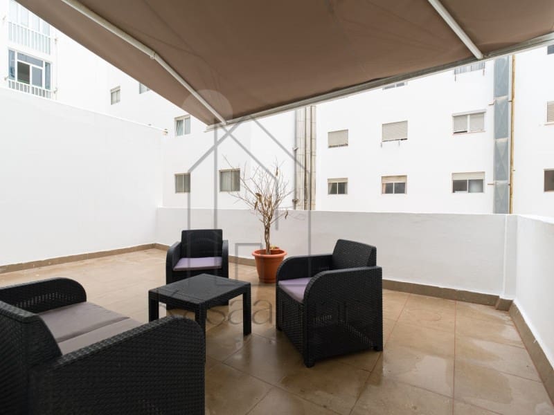 1 sovrum Lägenhet att hyra i Las Palmas de Gran Canaria - 1 100 € (Ref: 9677080)