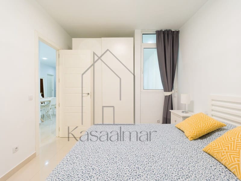 1 sovrum Lägenhet att hyra i Las Palmas de Gran Canaria - 1 100 € (Ref: 9677080)