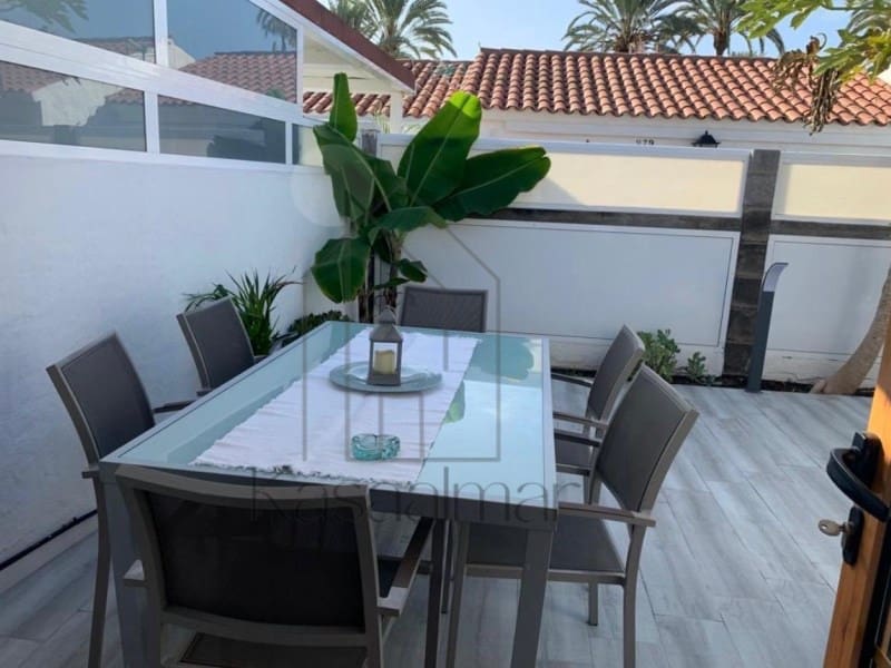 1 bedroom Bungalow for rent in Playa del Ingles with pool - € 1,600 (Ref: 9686271)