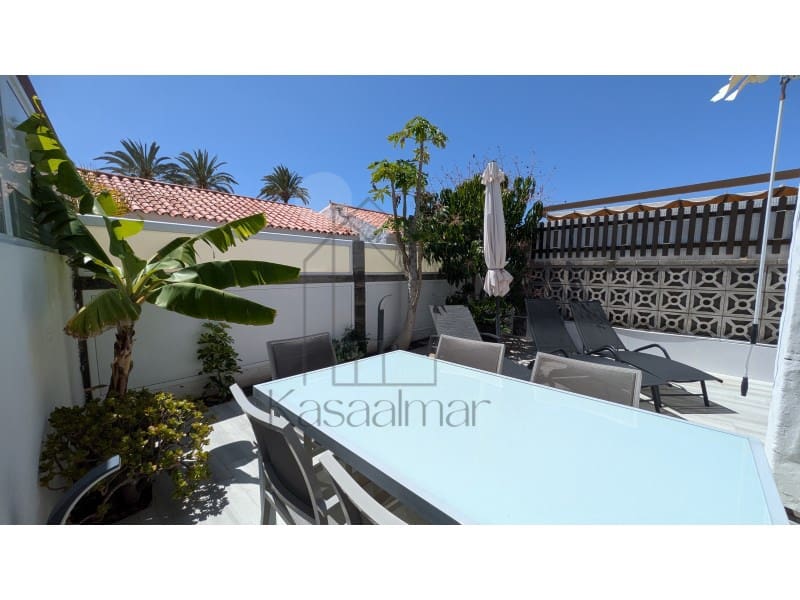 2 quarto Bungalow para arrendar em Playa del Ingles com piscina - 1 700 € (Ref: 9686271)