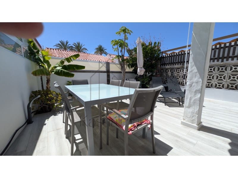 2 quarto Bungalow para arrendar em Playa del Ingles com piscina - 1 700 € (Ref: 9686271)