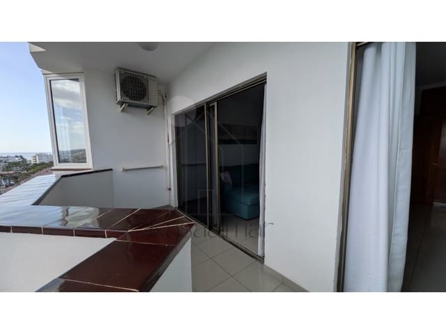 Apartamento de 1 habitación en San Bartolomé de Tirajana en alquiler con garaje - 1.380 € (Ref: 9731915)