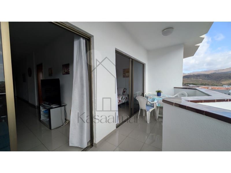1 bedroom Apartment for rent in San Bartolome de Tirajana with garage - € 1,380 (Ref: 9731915)